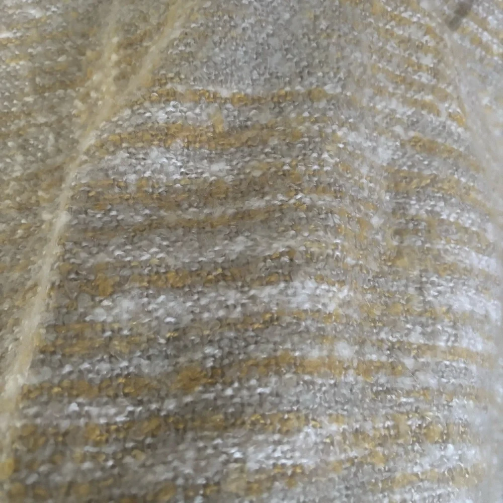 West Elm Acrylic Throw in EUC